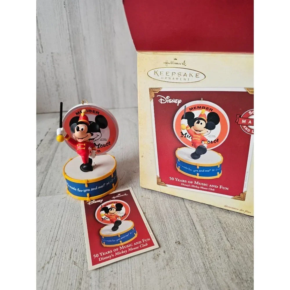 Hallmark Mickey 50 years music fun club mouse ornament light‎ up as is Xmas tree